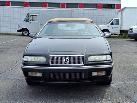 1993 Chrysler Le Baron LX