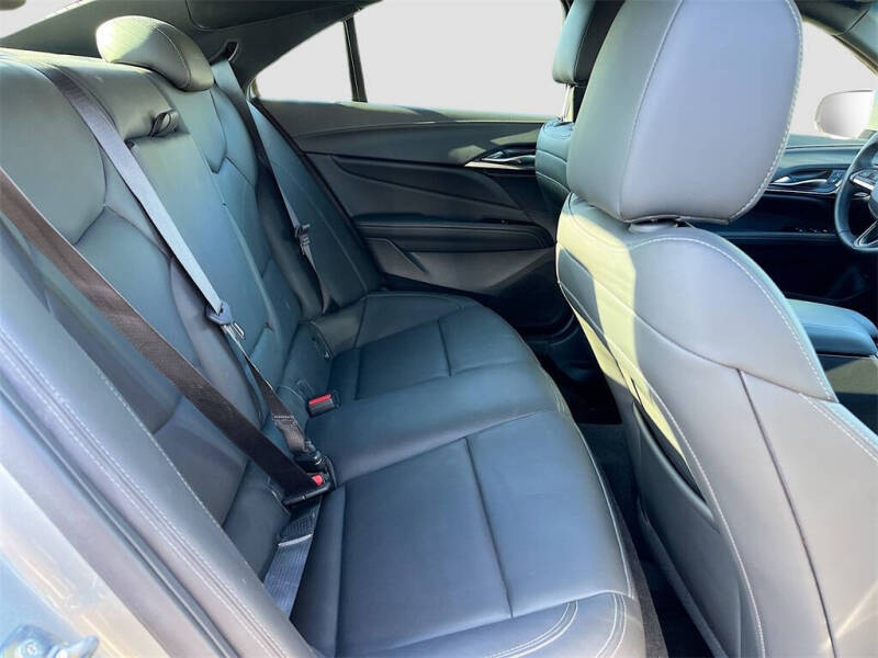 2025 Cadillac CT4 Luxury