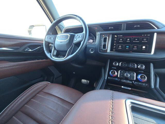 2024 GMC Yukon Denali Ultimate