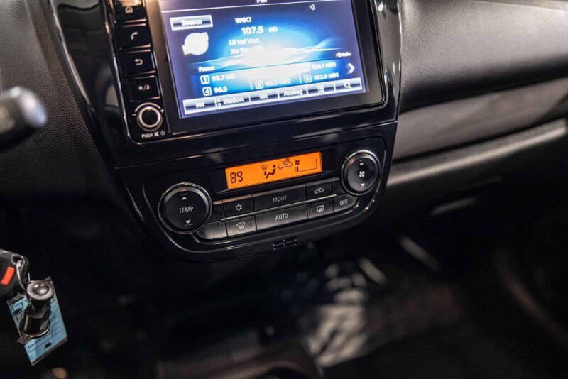 2024 Mitsubishi Mirage ES