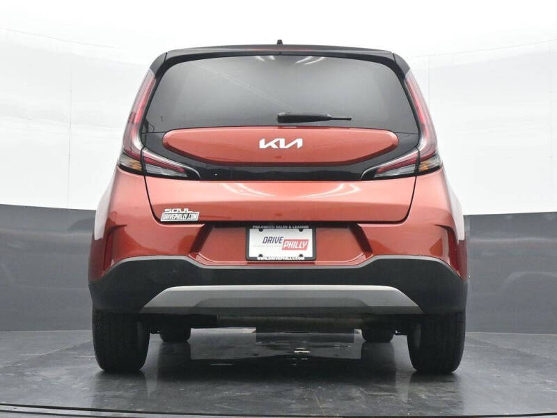 2023 Kia Soul LX