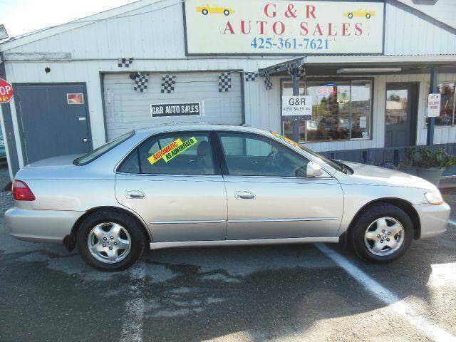 1998 Honda Accord for sale at G&R Auto Sales in Lynnwood WA
