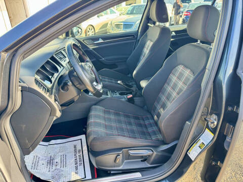 2015 Volkswagen Golf GTI S