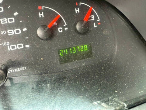 2005 Ford E-Series E-150