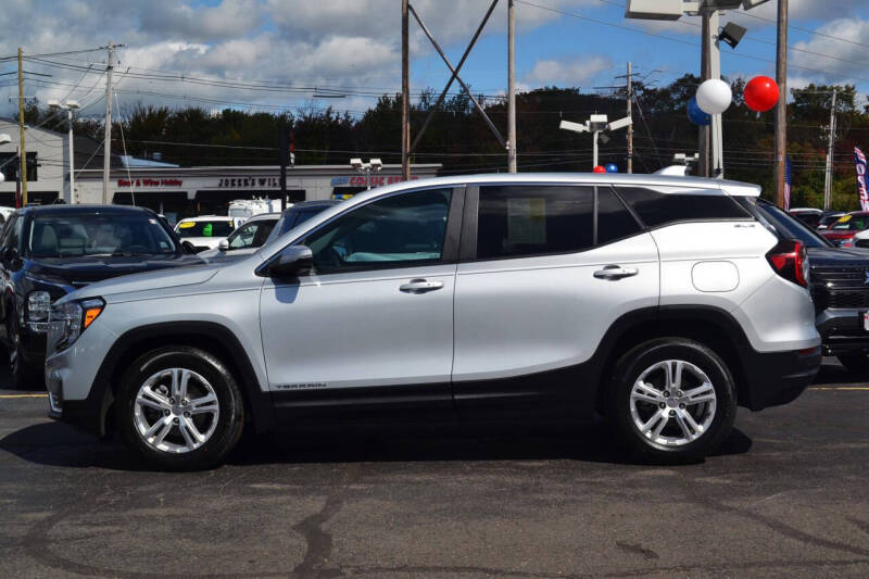 2022 GMC Terrain SLE