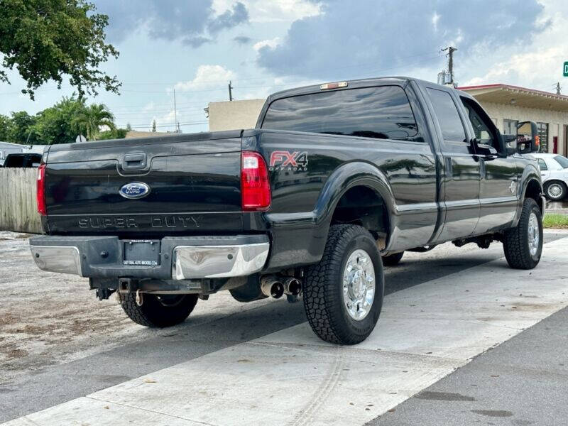 2013 Ford F-350 Super Duty  - $30,995