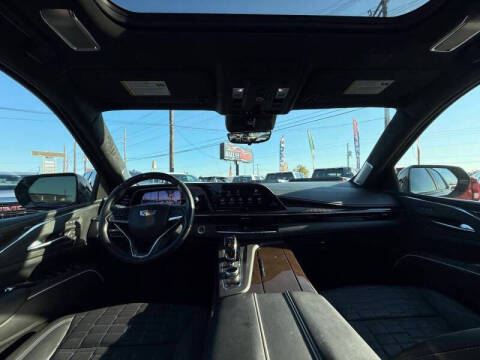 2023 Cadillac Escalade Sport Platinum