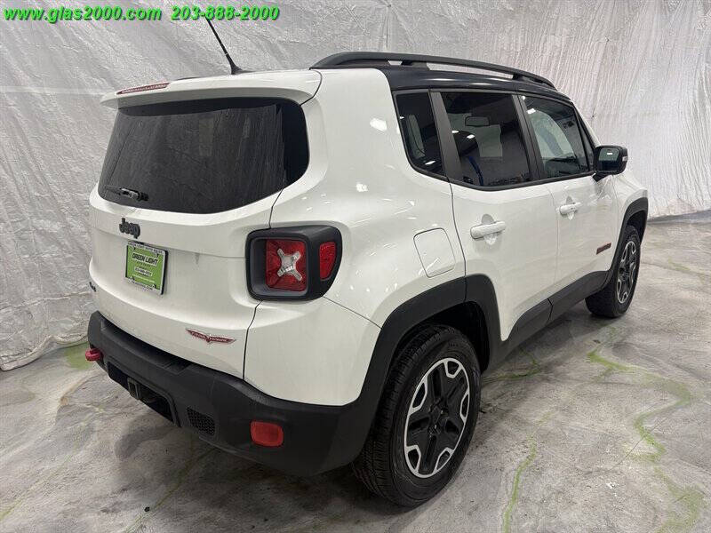 2016 Jeep Renegade Trailhawk