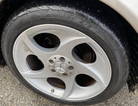 2004 Mercedes-Benz SL-Class SL 500