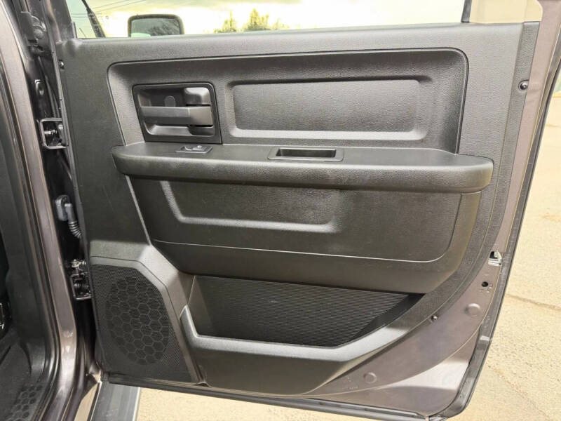 2019 RAM 1500 Classic Express
