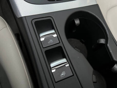 2010 Audi A5 2.0T quattro Premium Plus