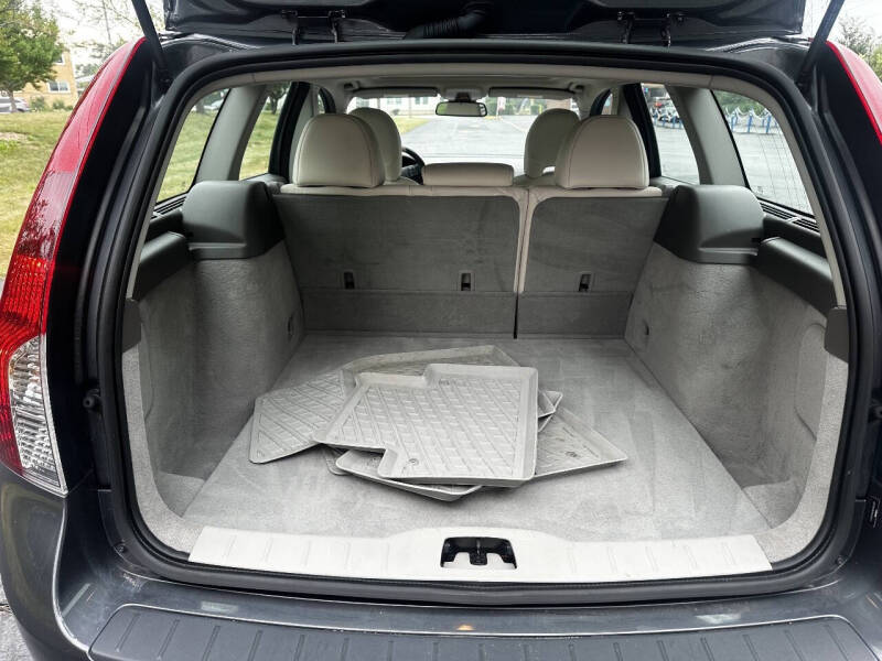 2011 Volvo V50 T5