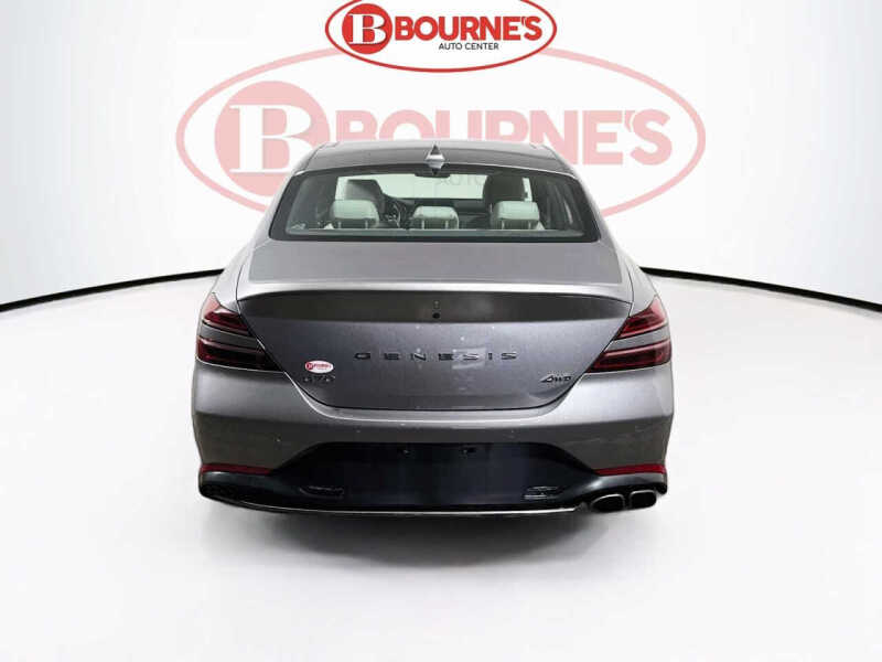 2023 Genesis G70