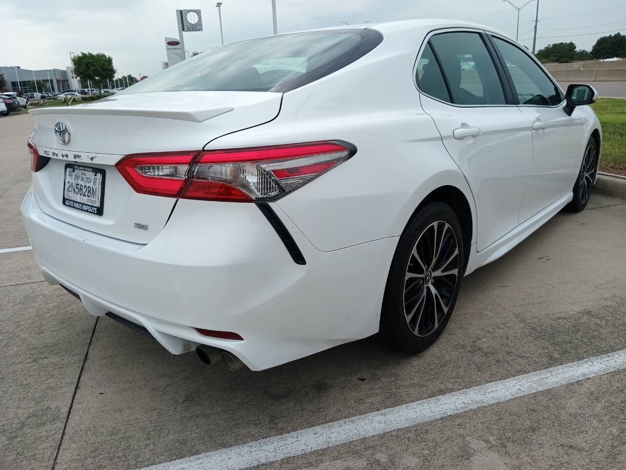 2018 Toyota Camry for sale at Auto Haus Imports in Grand Prairie, TX