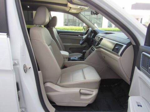 2022 Volkswagen Atlas V6 SE