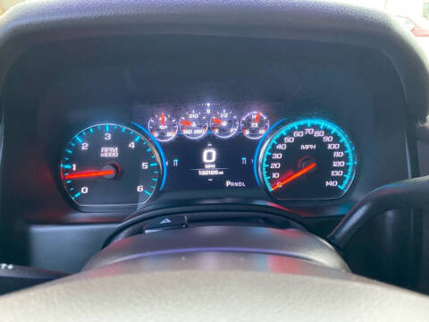 2017 Chevrolet Suburban LT