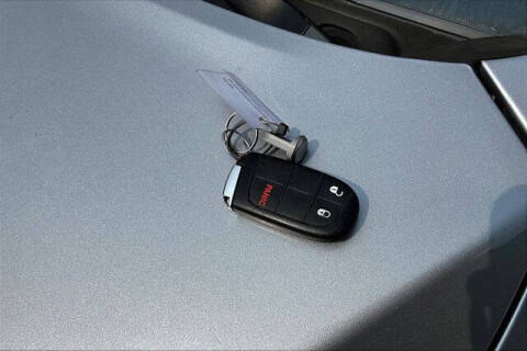 2019 Jeep Grand Cherokee Laredo E