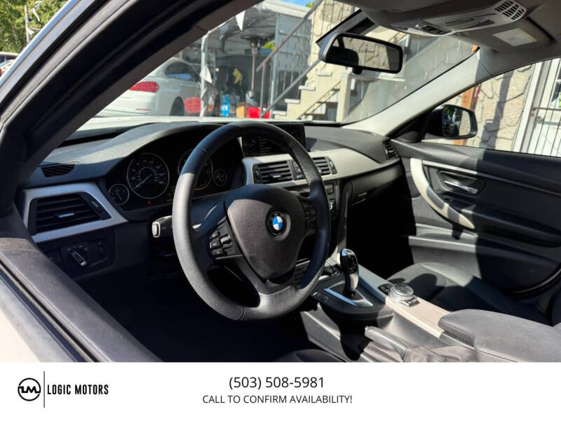 2014 BMW 3 Series 320i