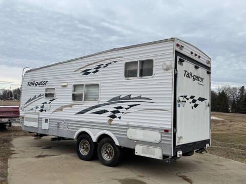 2004 Keystone RV TAIL-GATOR