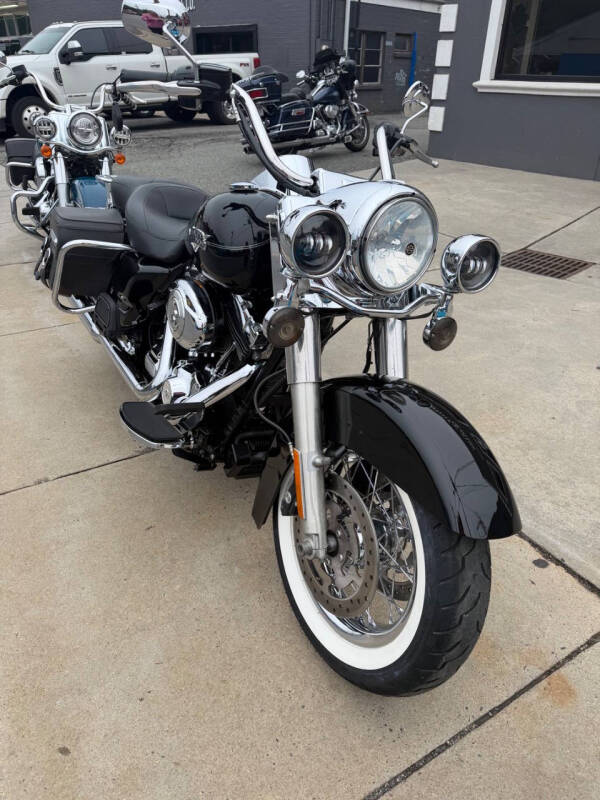 2013 Harley-Davidson Road King Classic FLHRC