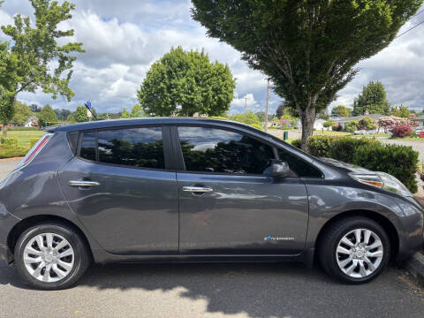 2013 Nissan LEAF