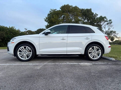 2019 Audi Q5 quattro Premium Plus 45 TFSI