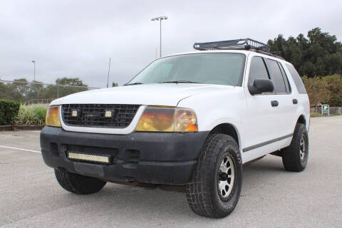 2004 Ford Explorer XLS