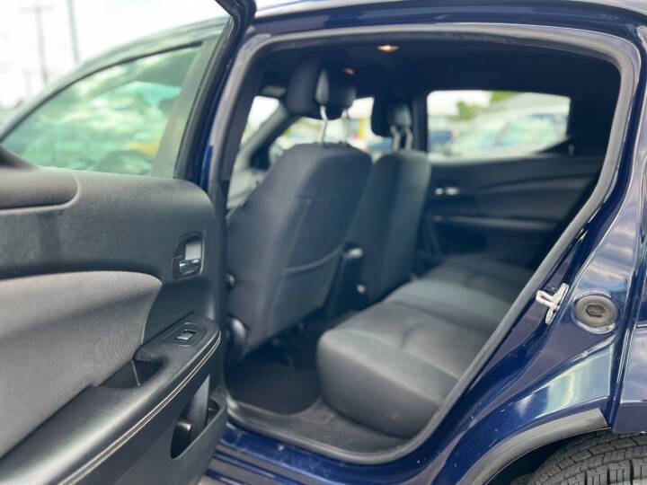 2014 Dodge Avenger SE V6