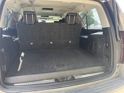 2017 Chevrolet Suburban LT