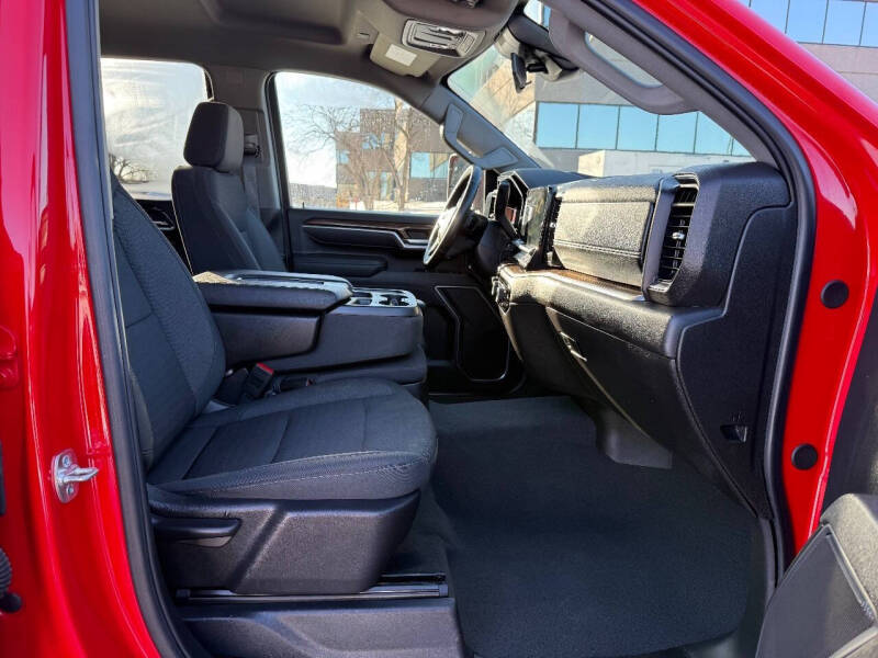 2025 Chevrolet Silverado 3500HD LT