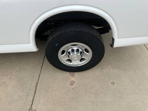 2018 Chevrolet Express 2500