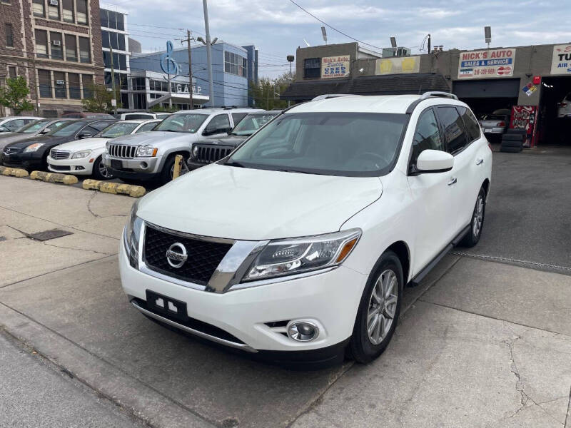 2016 Nissan Pathfinder SV