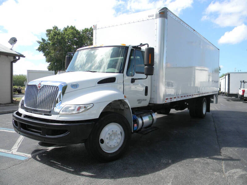 2019 International DuraStar 4300