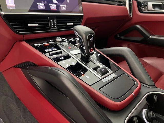 2021 Porsche Cayenne S Coupe