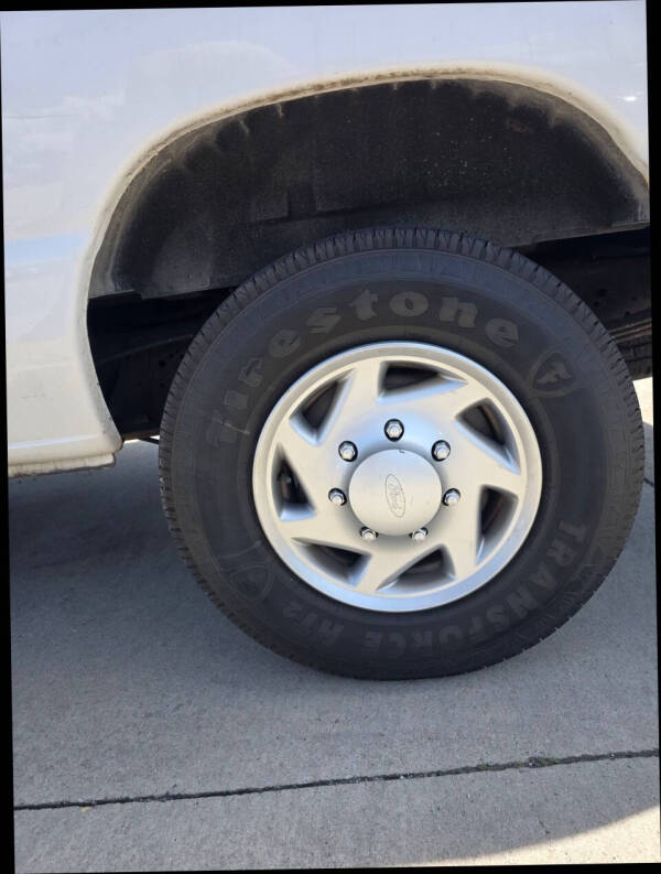 2014 Ford E-Series E-250