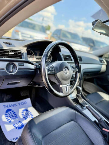 2015 Volkswagen Passat 1.8T SE