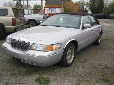 2000 Mercury Grand Marquis for sale at S & G Auto Sales in Cleveland OH