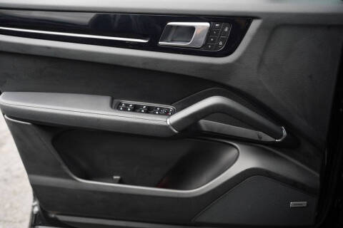 2023 Porsche Cayenne