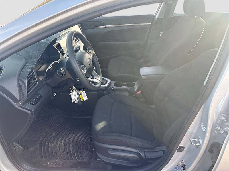 2020 Hyundai Elantra