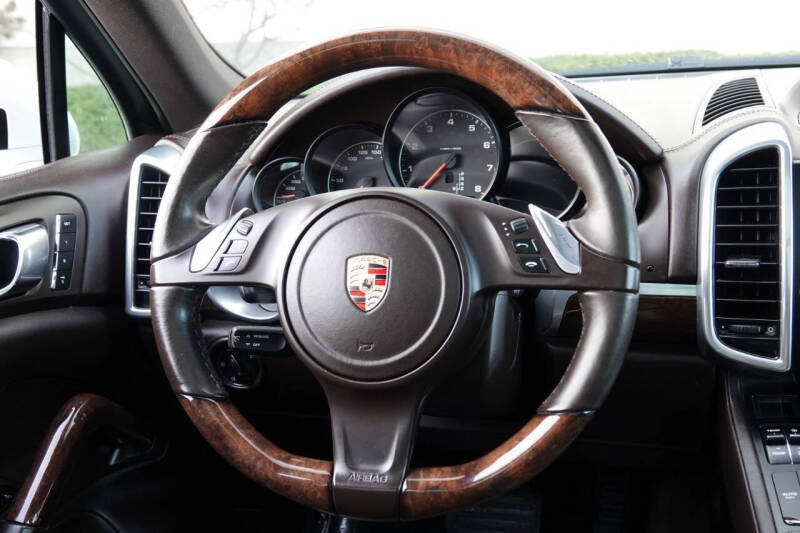 2013 Porsche Cayenne Tiptronic