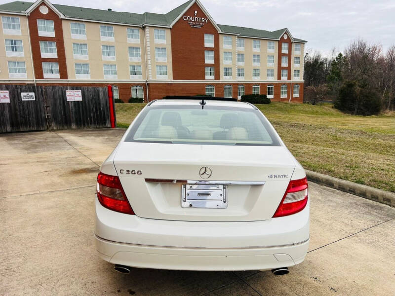 2008 Mercedes-Benz C-Class C300 Luxury photo 8