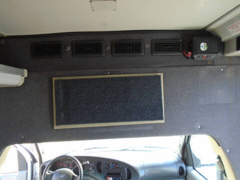 2006 Ford E-450 Motorcoach