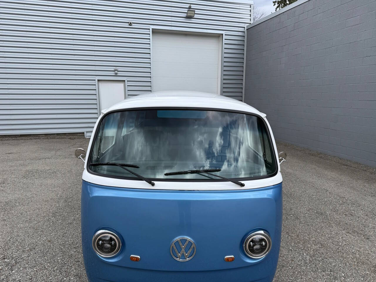 1974 Volkswagen Type II Custom Bus 6