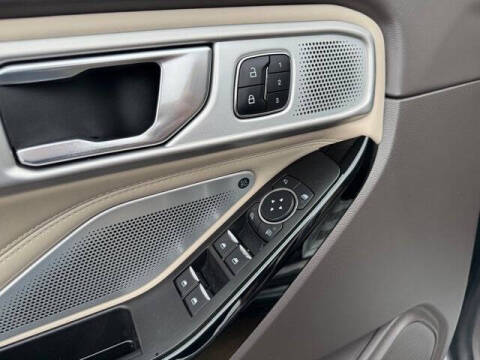 2021 Ford Explorer Platinum