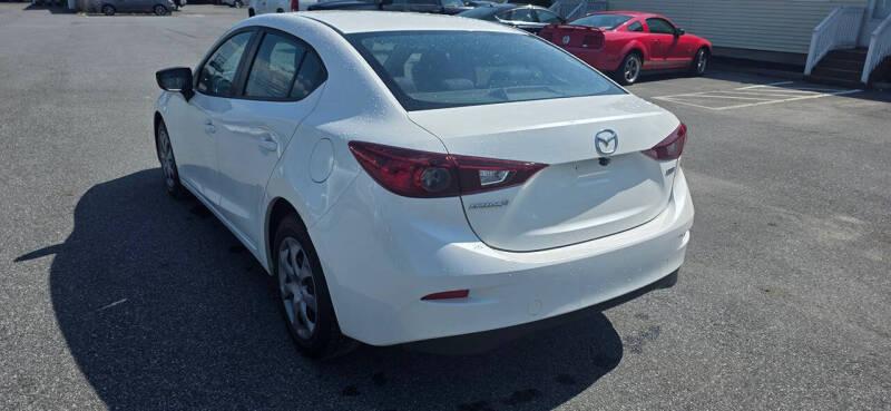 2015 Mazda MAZDA3 i SV