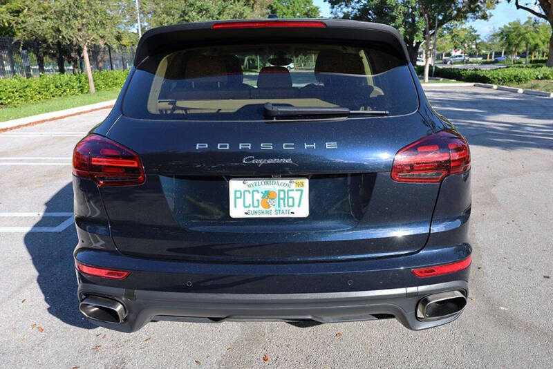 2016 Porsche Cayenne