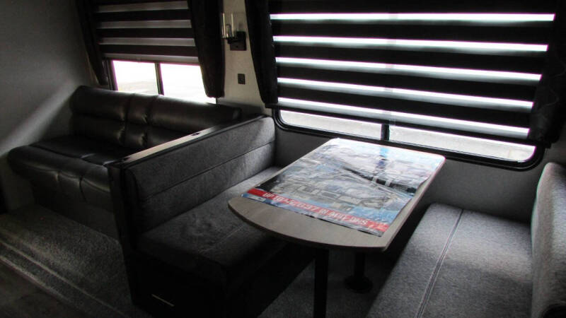 2022 Forest River CHEROKEE 264RL