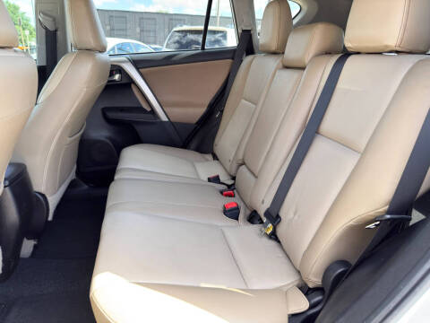 2014 Toyota RAV4 XLE