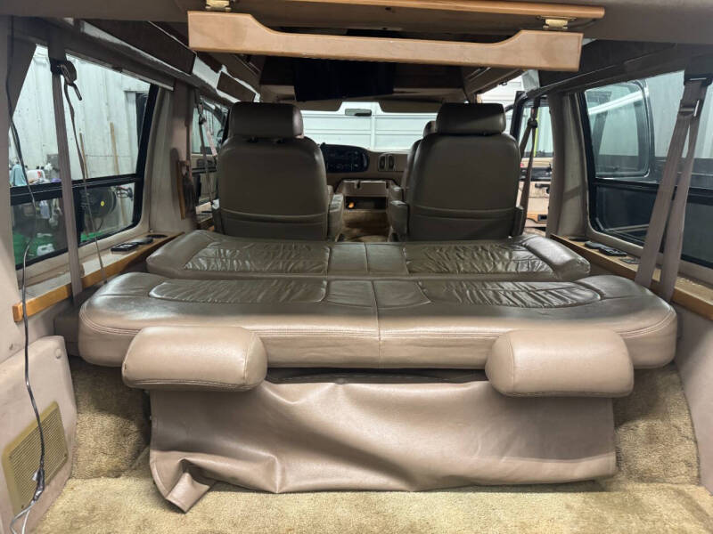 1999 Dodge Ram Van 1500