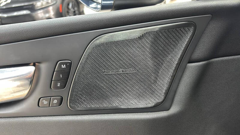 2021 Volvo XC60 Recharge T8 Inscription